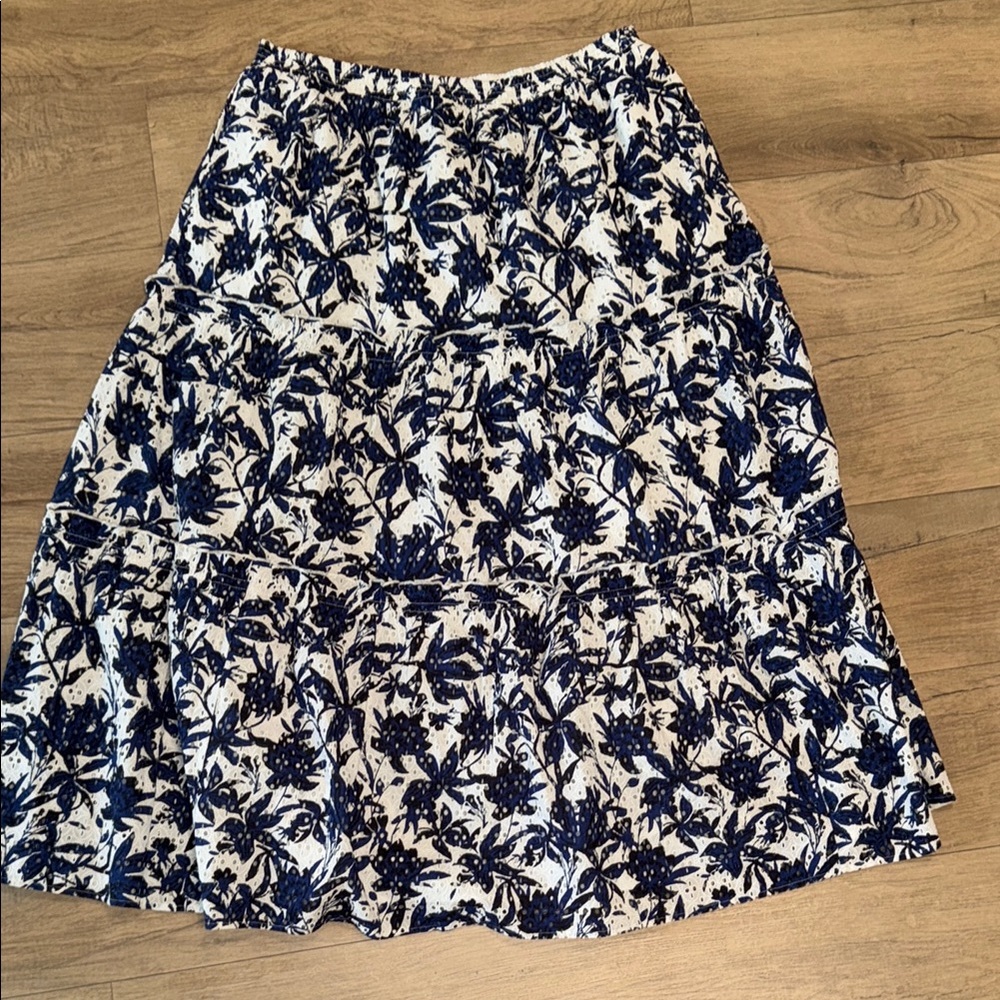 Caslon Navy Blue Floral Tiered Skirt size XL